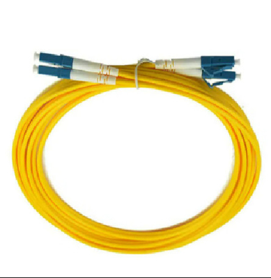 Lc'den Lc'ye Tek Modlu Fiber Yama Kablosu Çift Yönlü Fiber Jumper Dayanıklılığı